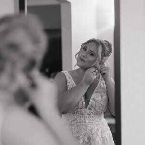 Meet your Posher, Alia